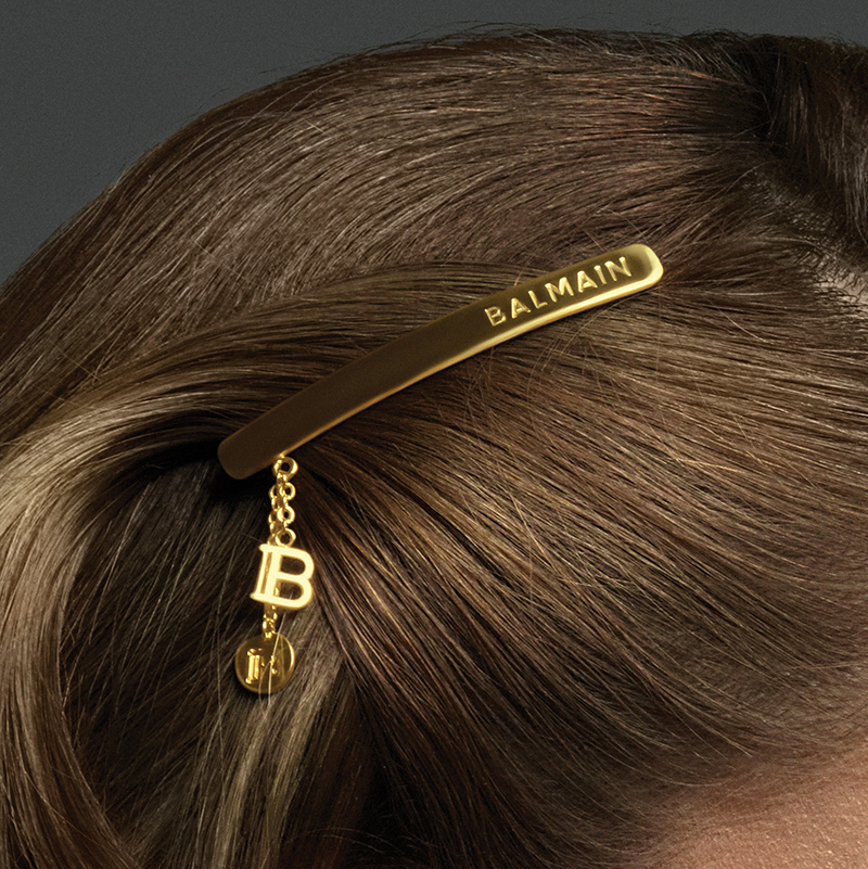 Modstoyou Balmain close up hair slide